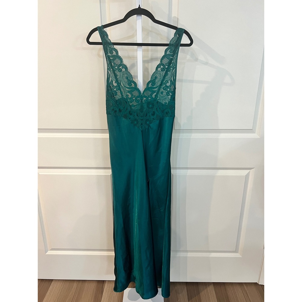 Vintage Victorias Secret Gold Label Emerald Green Lace Satin Maxi Nightgown M